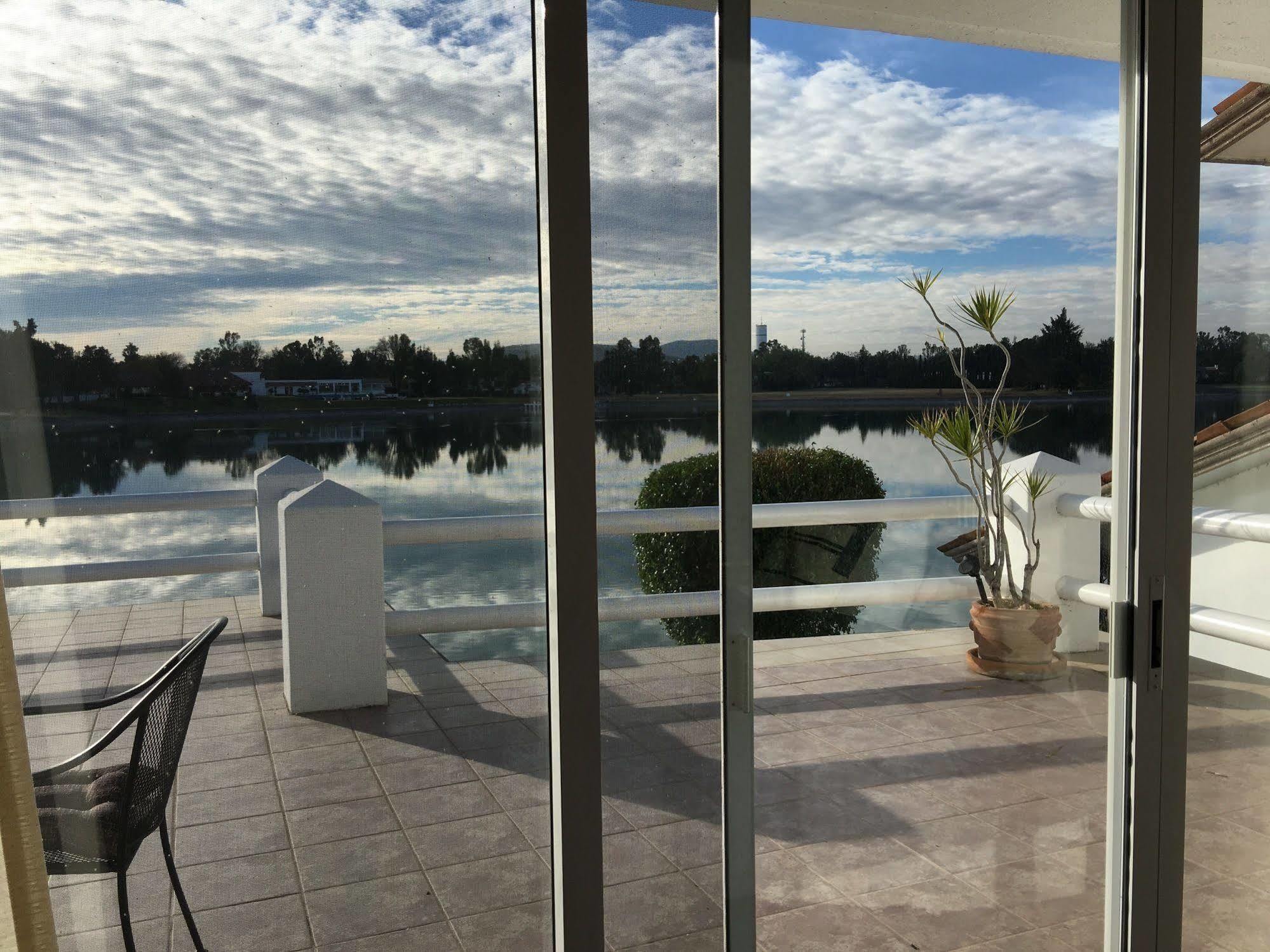 Casa Boutique Del Lago Vr Сан-Хуан-дель-Рио Экстерьер фото